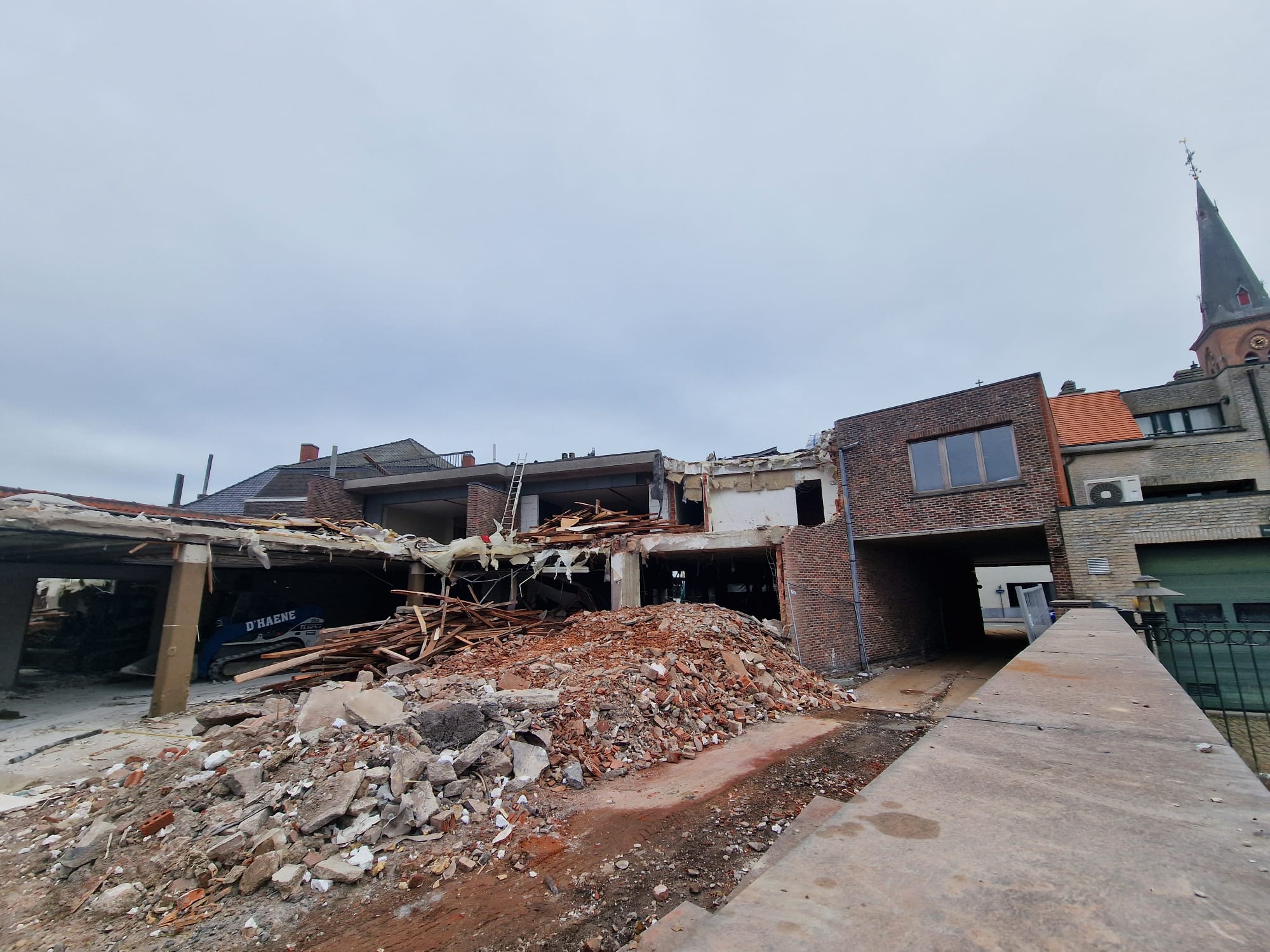 Meergezinswoning Knesselare - foto 1